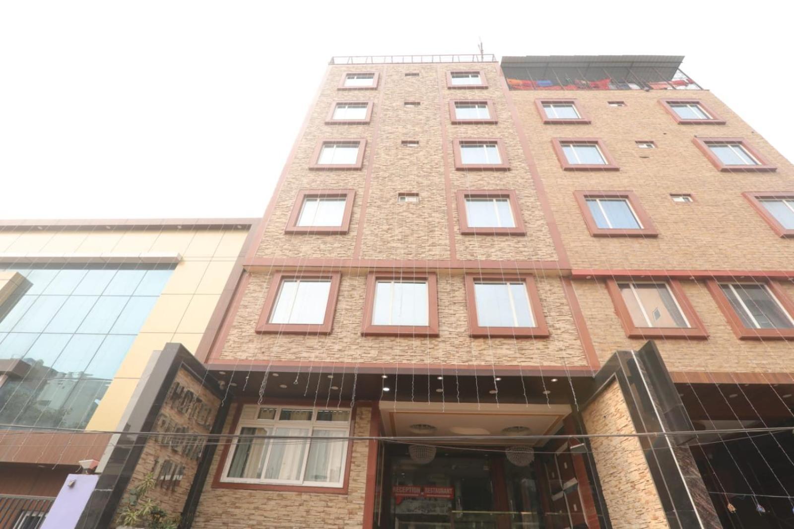 Hotel Rudra Inn - Varanasi — Photos 1